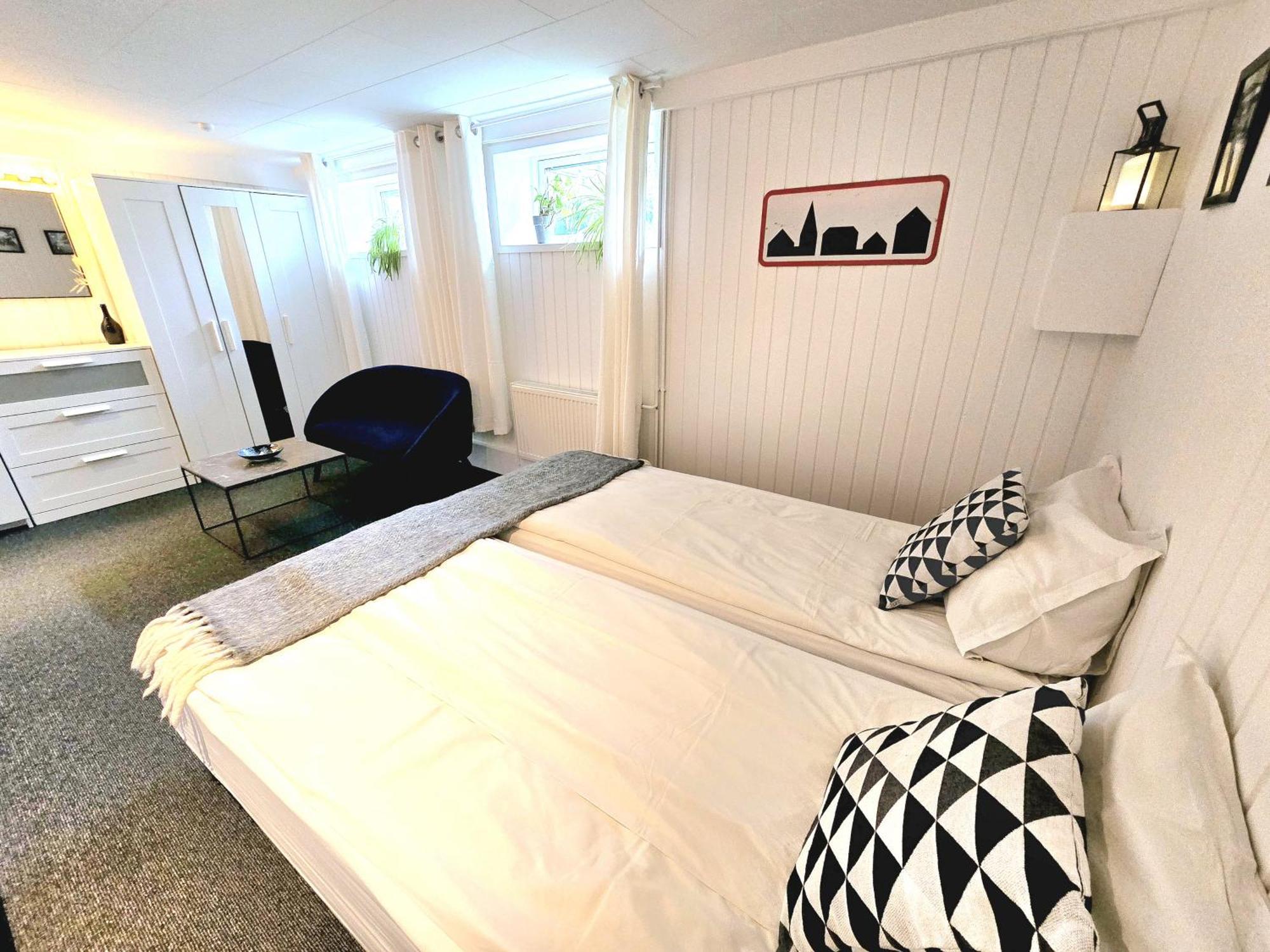 Guesthouse 'Blue House' In Vintage Villa&Garden โคเปนเฮเกน ภายนอก รูปภาพ